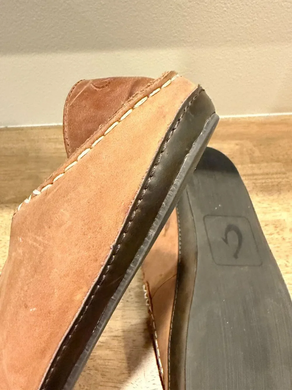 OluKai Moloa Slipper Leather Shearling Slip On Shoes Tan Brown Men’s Size 12